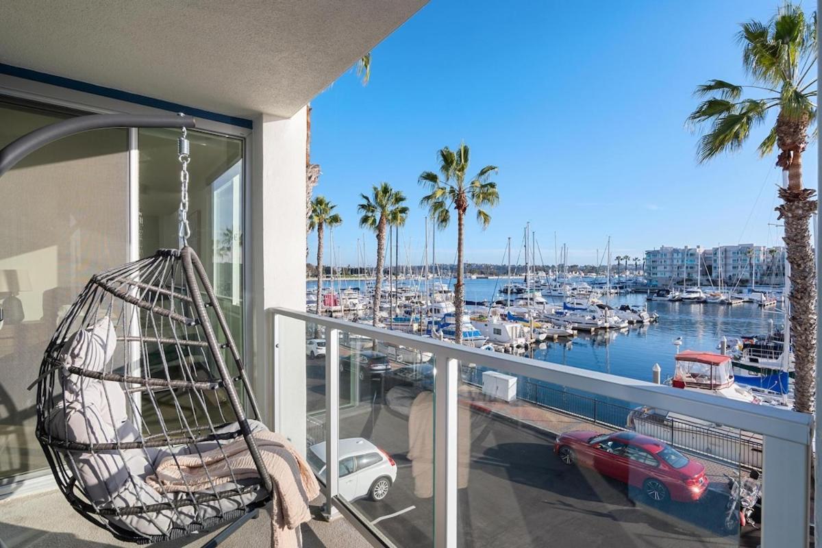 Jade Breeze - Elegant 2br Near Water Outstanding Amenities Apartment